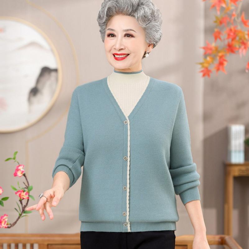 Semi-turtleneck sweater female grandmother fake two-piece thickened knitted sweater new autumn and winter velvet knitted bottoming sweater