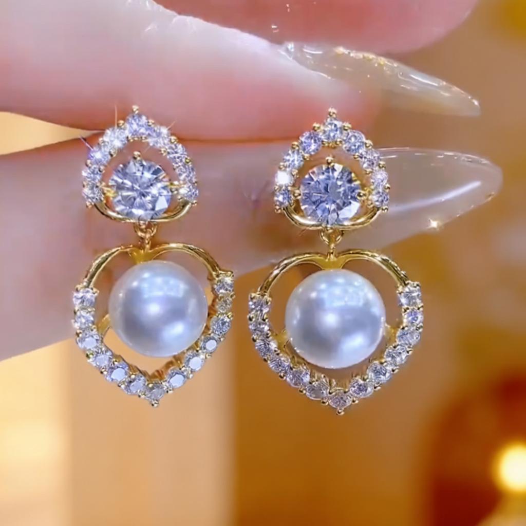 Korean High-end Earrings, Pearl Earrings, Light Luxury Love Zircon Earrings, Exquisite, Fashionable and Versatile Earrings