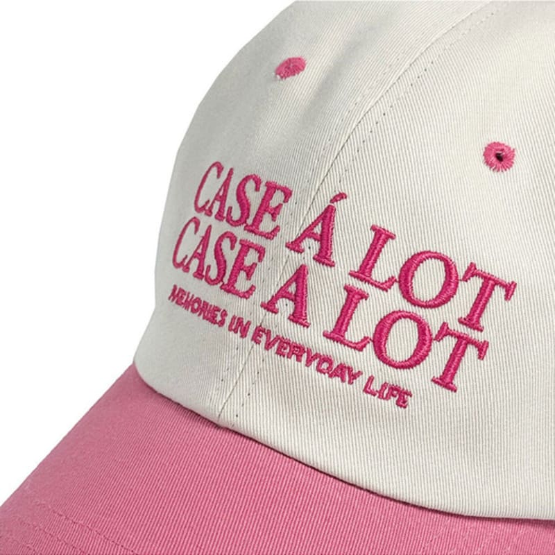 CASE A LOT Slogan Logo Kappe - beige rosa