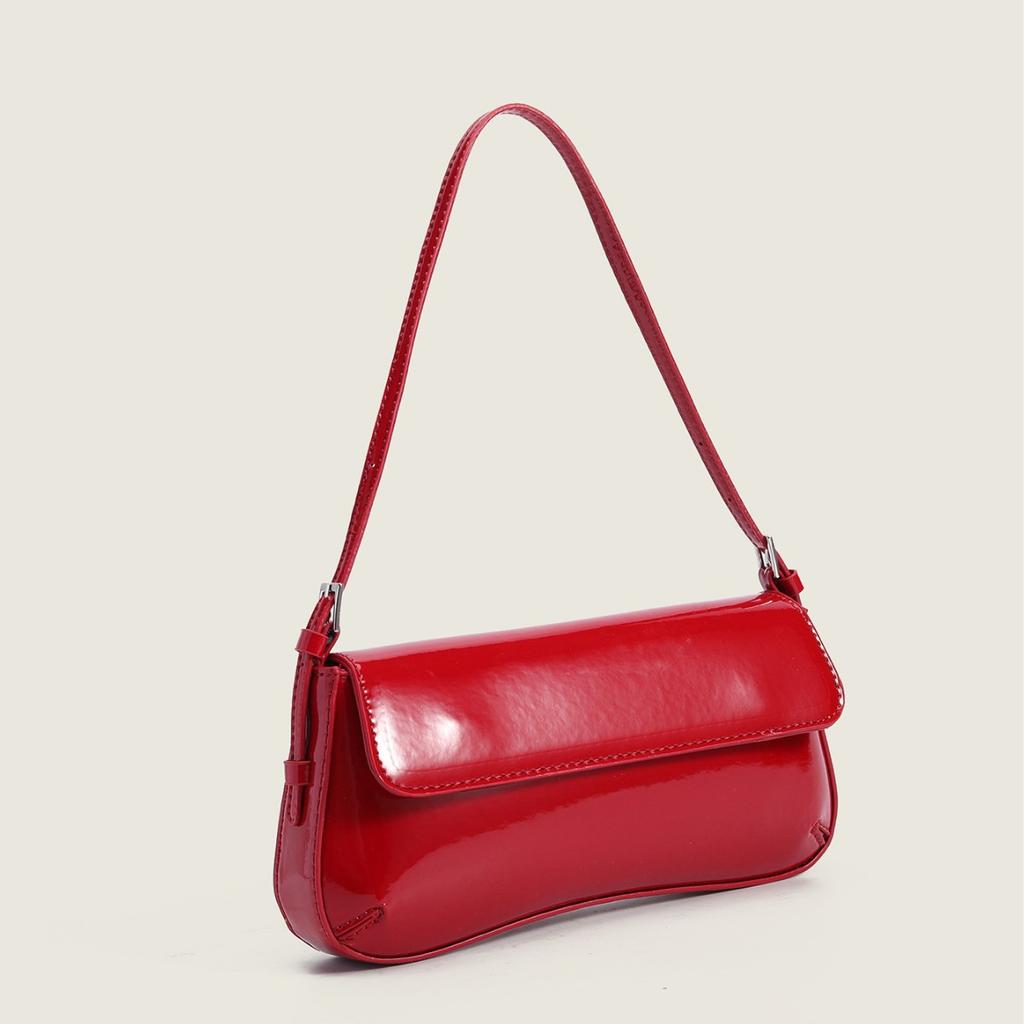 Red Bag Underarm Bag Spring and Summer New Product Fashion Simple Commuter Flip Retro Red Shoulder Bag