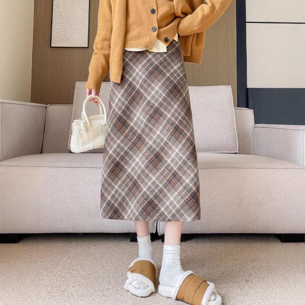 

Women s Retro Wool Plaid Skirt - High Waist A-line with Slit, Thickened for Autumn/Winter, Mid-length, Hip-hugging Design for Petite Figures Extra Large хаки