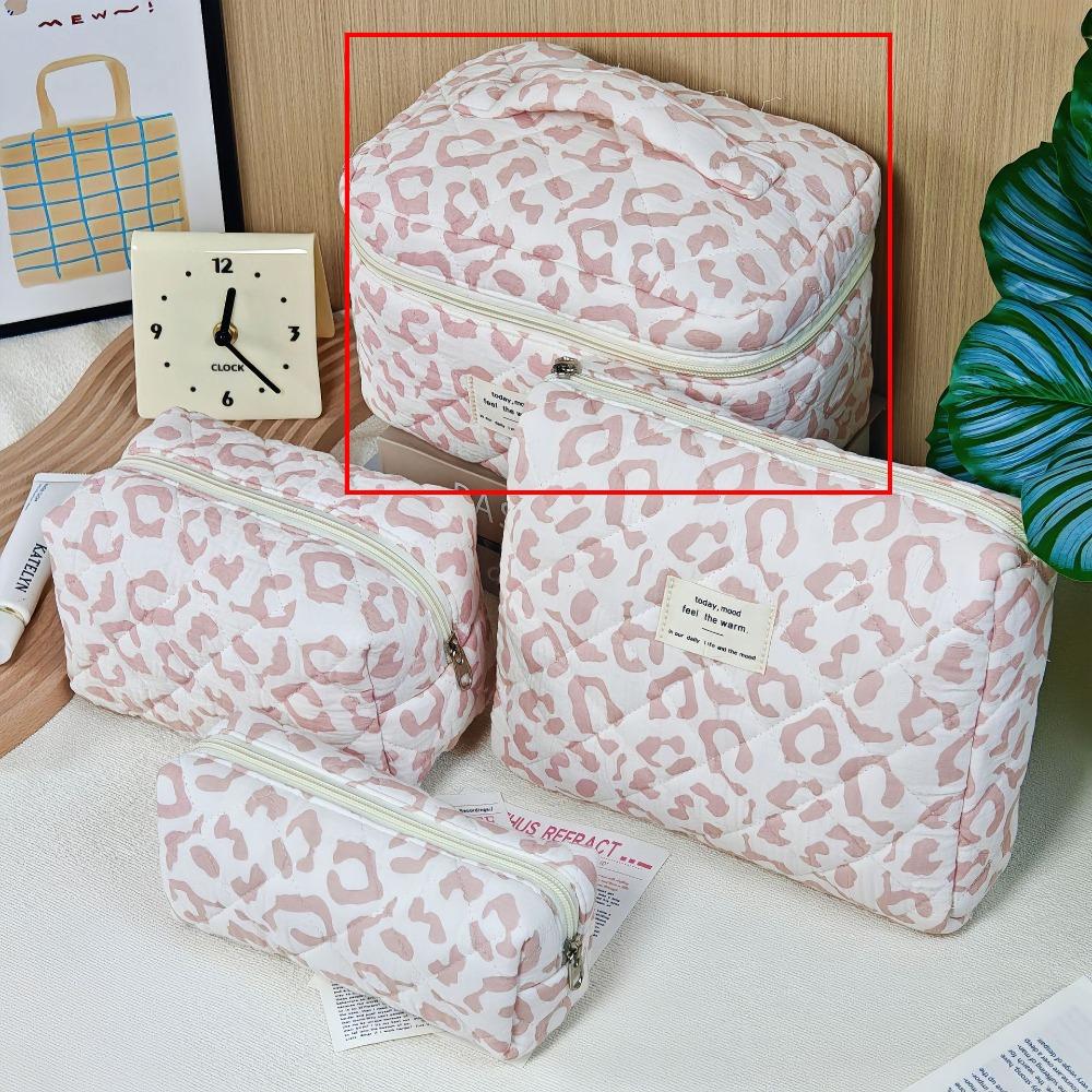 Quilted Cotton Handheld Makeup Bag Leopard Print Large Capacity Toiletry Bag Zipper Closure Portable Cosmetic Storage Organizer