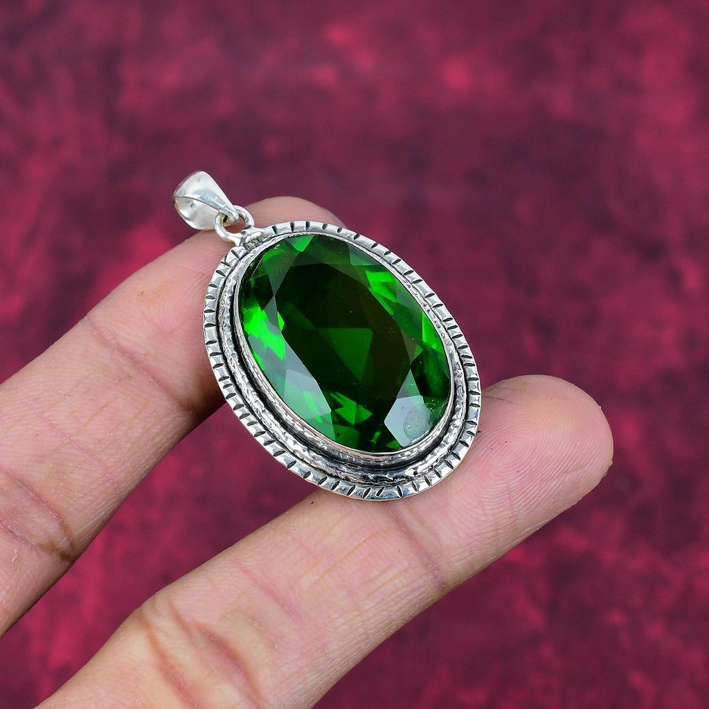 Chrome Diopside Handmade Gemstone Pendant, 925 Solid Sterling Silver Pendant, Unique Design Jewelry Pendant