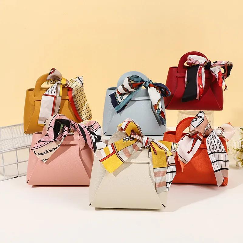 Distribute Leather Pink Gift Bags Wedding Favour Bag for Guest Mini Handbag with Ribbon Candy Packaging Box Party Decor