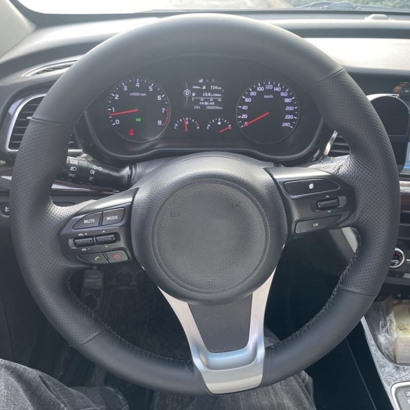 

Car Steering Wheel Cover Microfiber Leather For Kia Sorento 2015 2016 2017 2018 Sedona 2015- Car Interior Car Styling Beige Thread