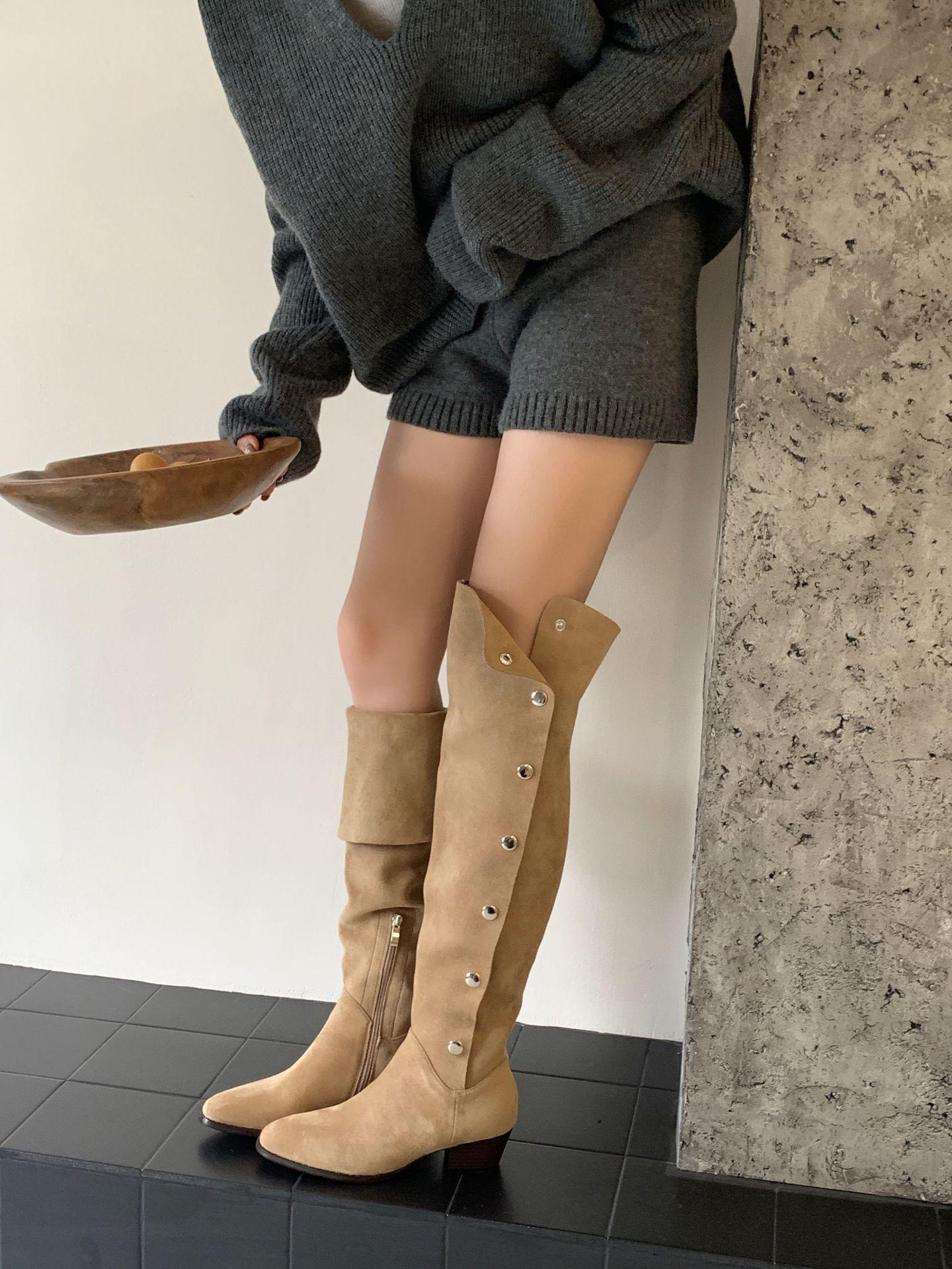 

Three kinds of tube high button high boots slim pile boots western cowboy thick heel knight boots women 2025 autumn and winter 39