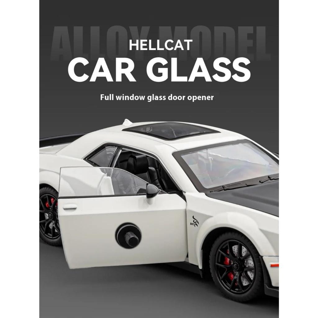 1:/24 Scale Dodge Challenger SRT Hellcat Redeye Muscle Alloy Diecast Car Model Computer Desktop DIY High Simulation Collection Ornament