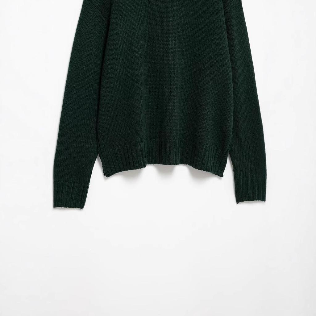 2024 Winter Women's European Style Long Sleeve Round Neck Casual Knit Sweater