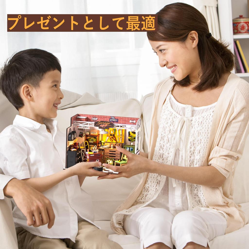 ROBOTIME Miniature Miniature Dollhouse Model Garage with Illustrated Officially Model House with LED DIY Handmade Wooden Interior Time for Kids and