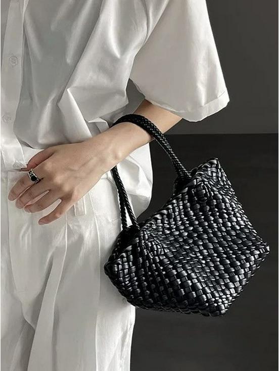 Niche Handmade Woven Dumpling Bag: 2025 High-End Drawstring Handbag & Mother-Child Market Bag