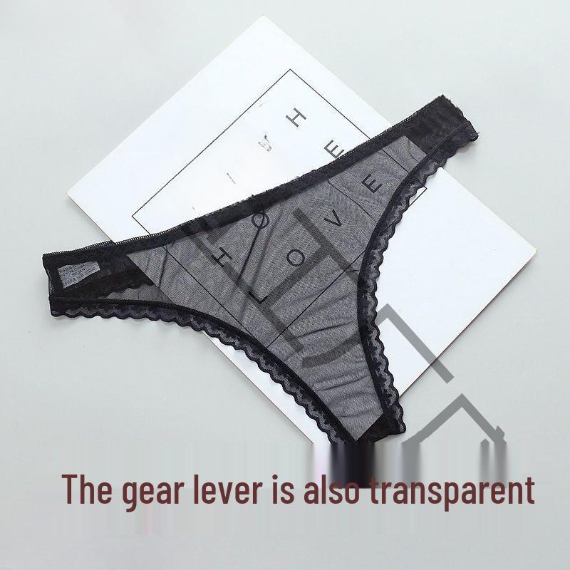 Tanga de Malla Transparente de Tiro Bajo para un Look Sedoso y Coqueto