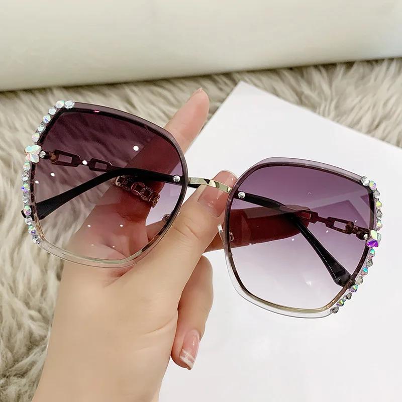 Rhinestone Decor Rimless Sunglasses for Women  Casual vintage Gradient Glasses for Summer Beach Party UV400