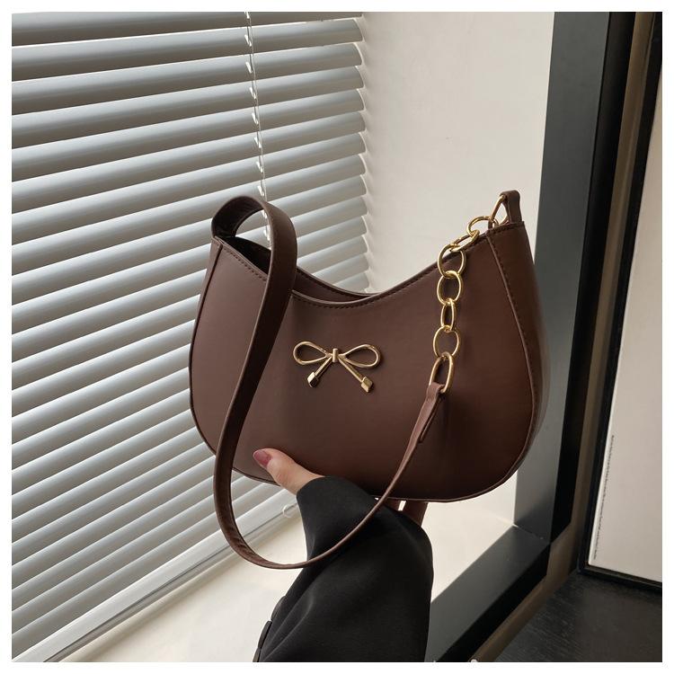 

Летний новый стиль дизайн с бантом большая вместимость повседневная простая сумка подмышку на плечо женская темно-коричневого