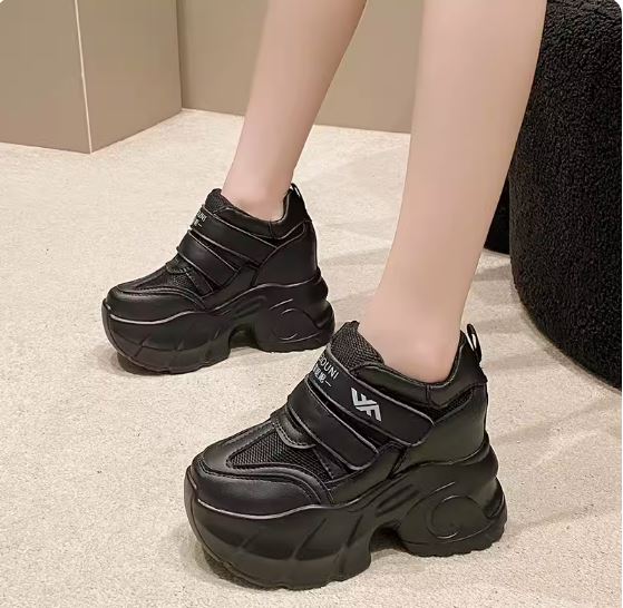 

модные летние новые женские кроссовки, увеличивающие рост, папины туфли для женщин, модные 10 см толстая подошва, сетчатая платформа, повседневная спортивная обувь 39 чёрный