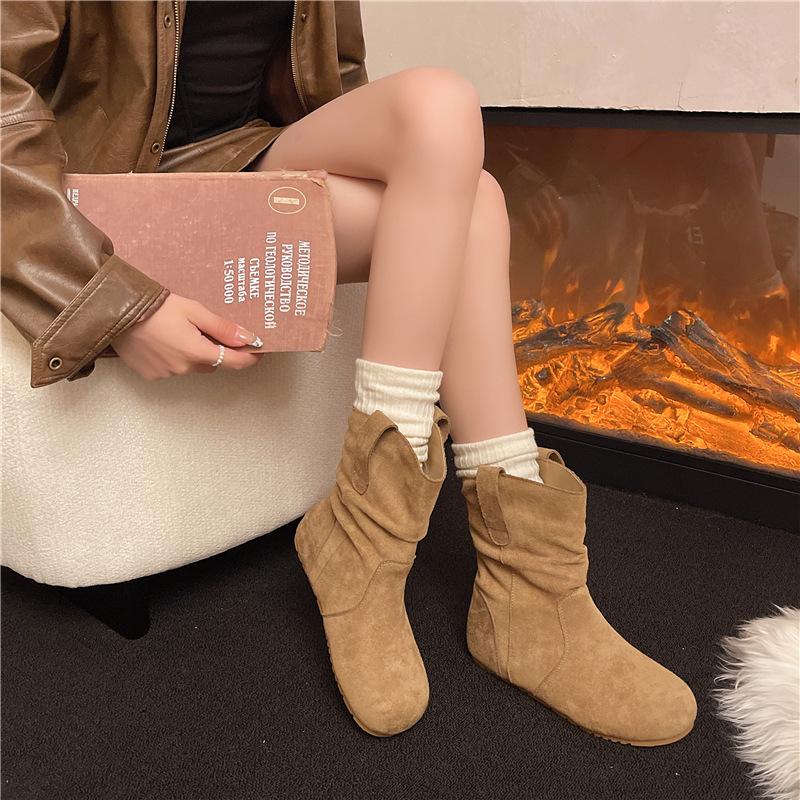Huge good-looking inner height increase, thin pile of small short boots for women's new autumn and winter suede