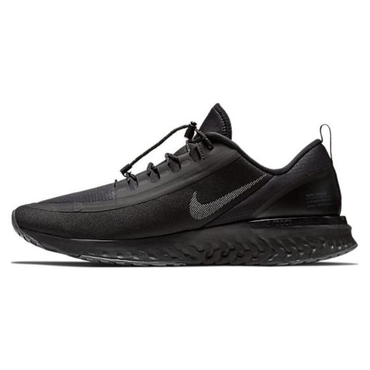 

Nike Odyssey React Shield Triple Black AA1634-001 44.5