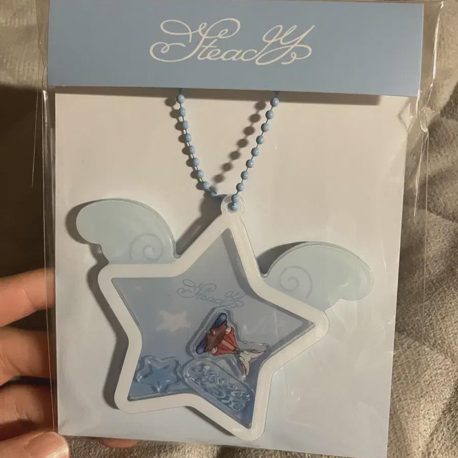 

Ncitwish Акриловый Шейкер Рику