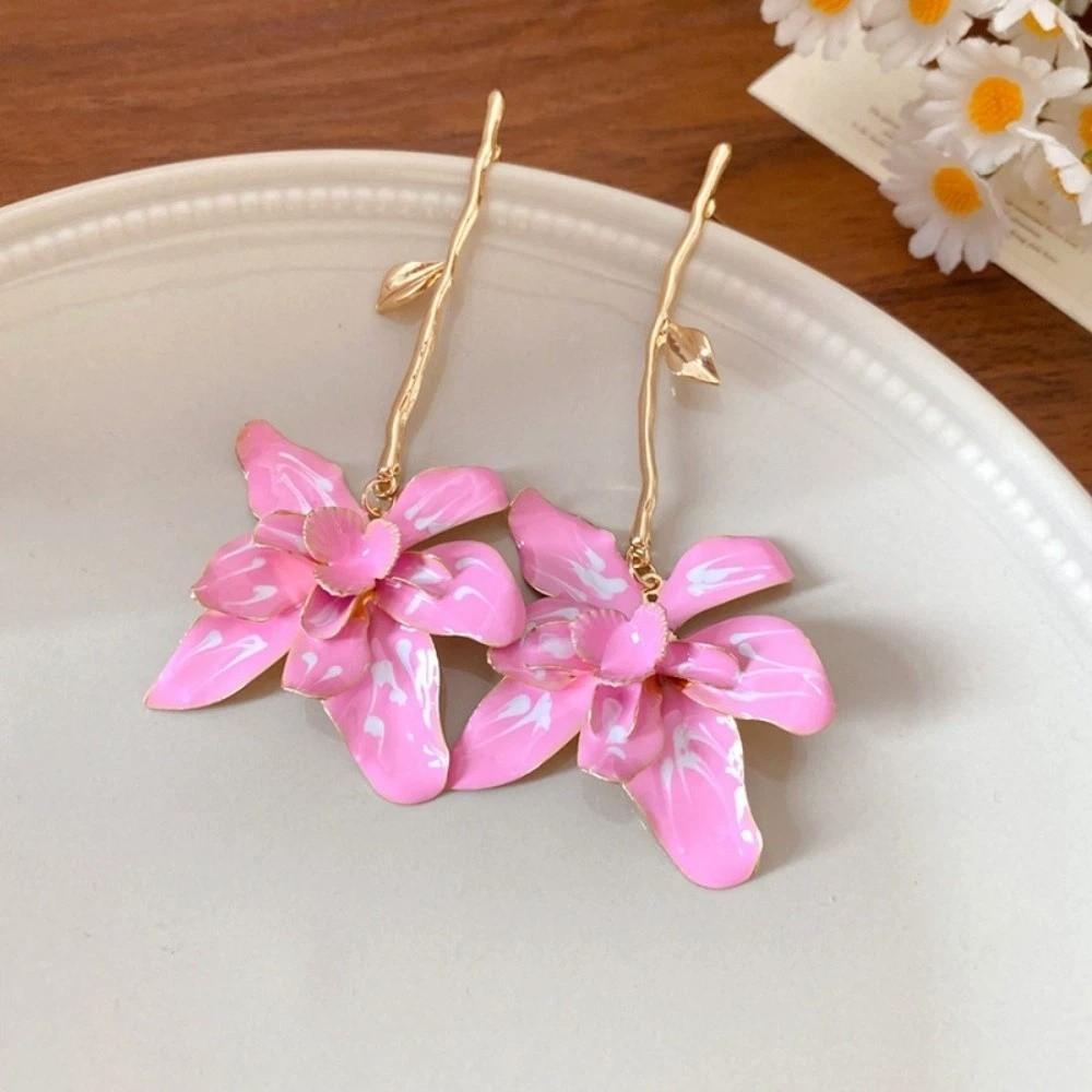 Zinc Zinc Alloy Floral Pendant Earrings with Leaf Stalk Stud Earrings Enamel Flower Drop Earrings  Vacation