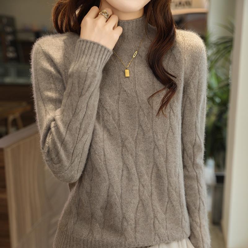 2026 Autumn/Winter Women's Slim Fit Half-High Neck Pure Wool Knitwear