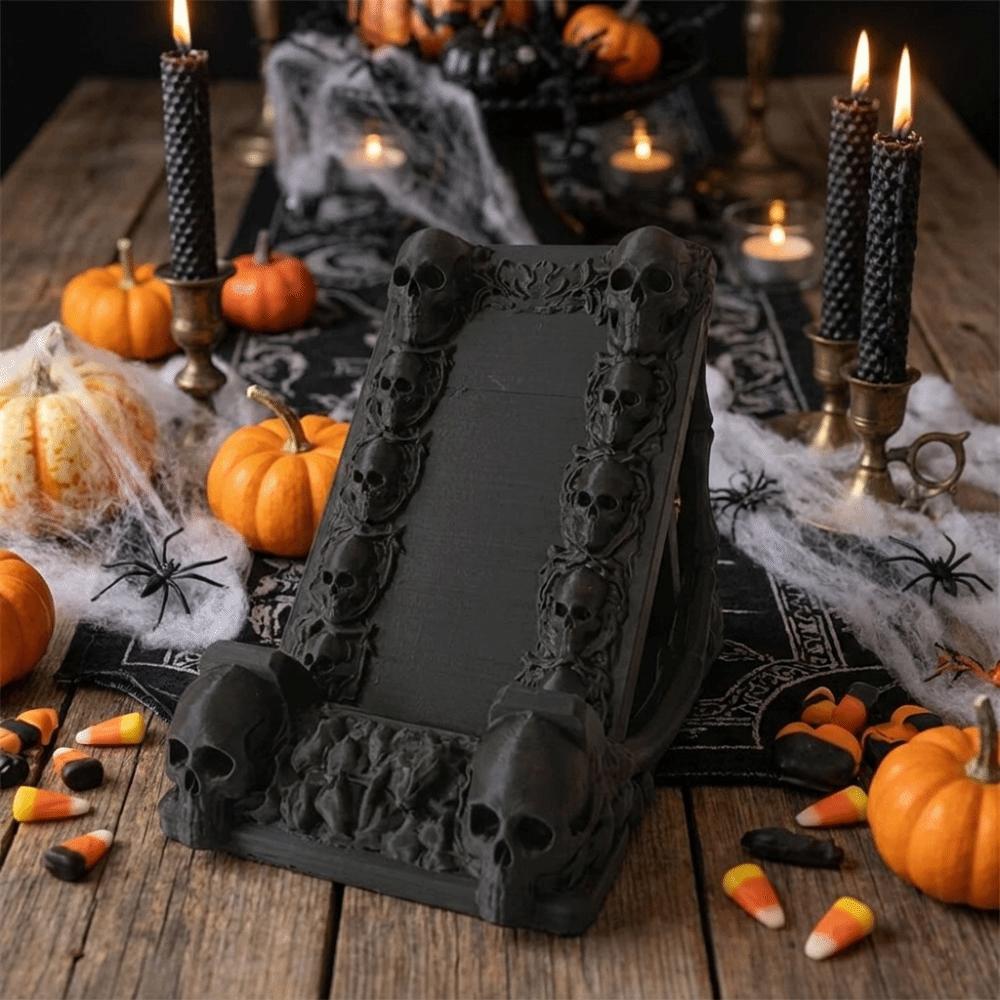 Multi-Purpose Gothic Phone Stand Creative Desktop Ornament Skull Phone Holder Ornament Display