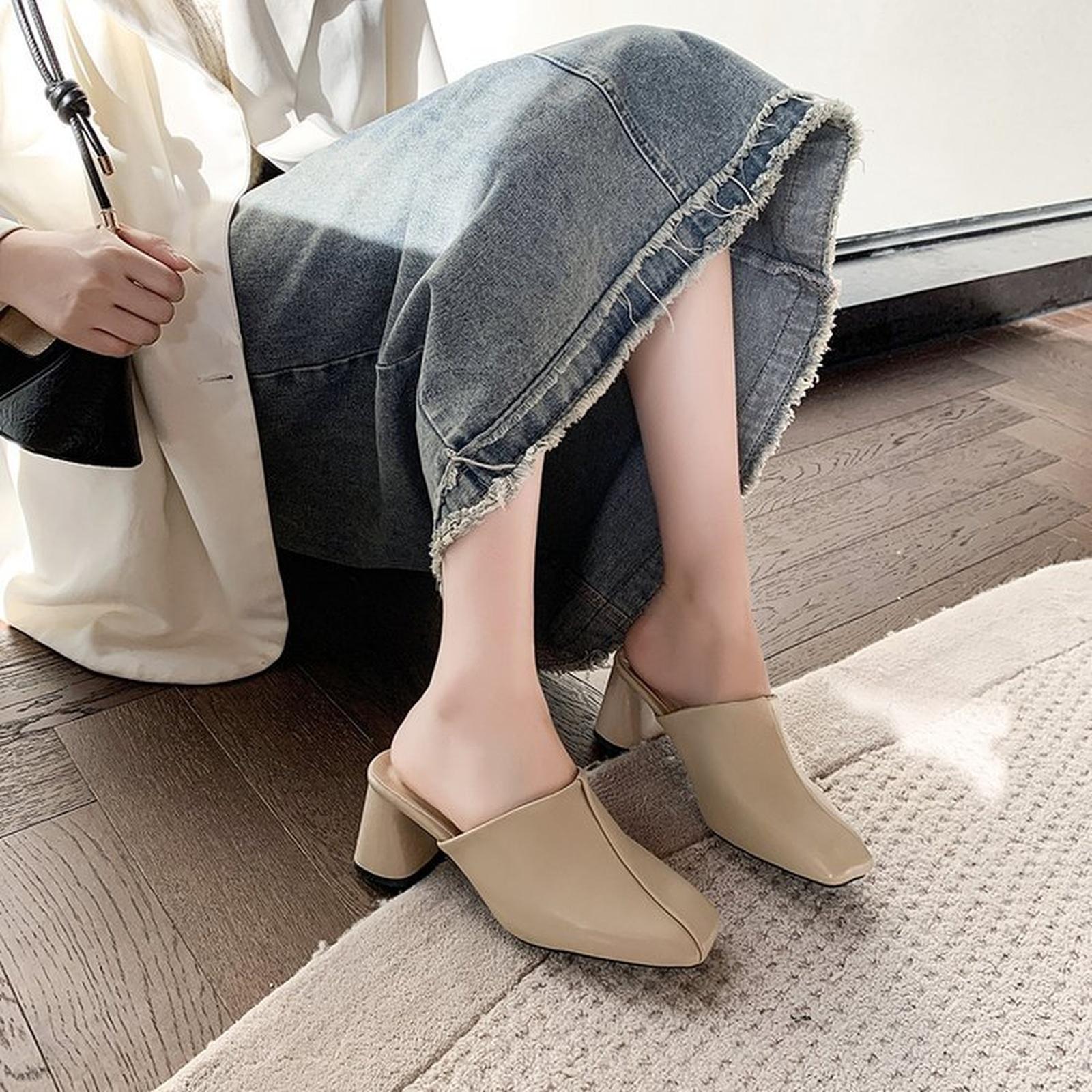 

Женские мюли с квадратным носком 40 бежевый