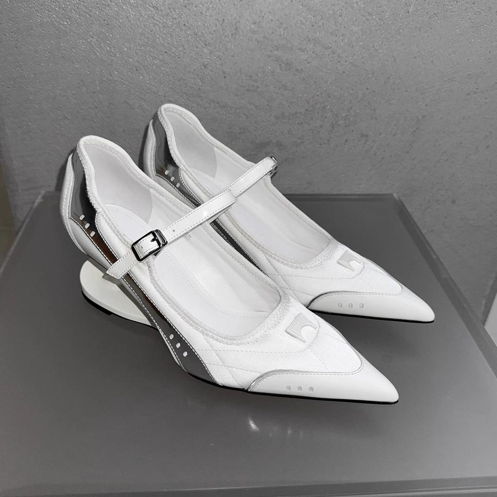 Niche Design Pointed Toe Special Heel Women's High Heels Ballet Sporty Style Shallow Mouth Mary Jane Single Shoes