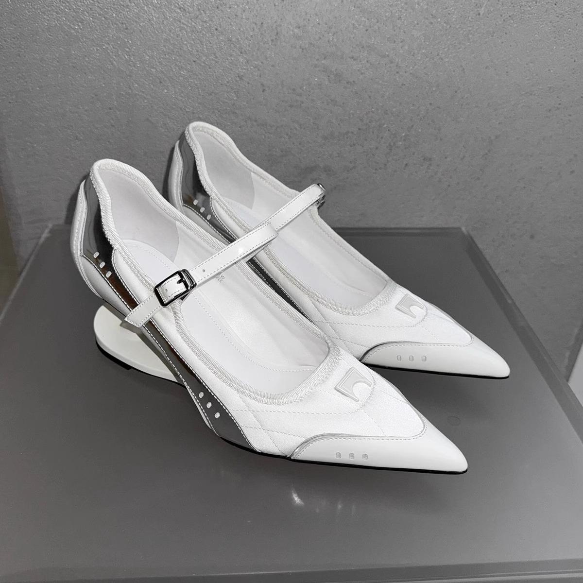 

Нишевый дизайн Острый носок Специальный каблук Женские туфли на высоком каблуке Балетный Спортивный стиль Мелкий вырез Мэри Джейн Одинарные туфли 43 белый