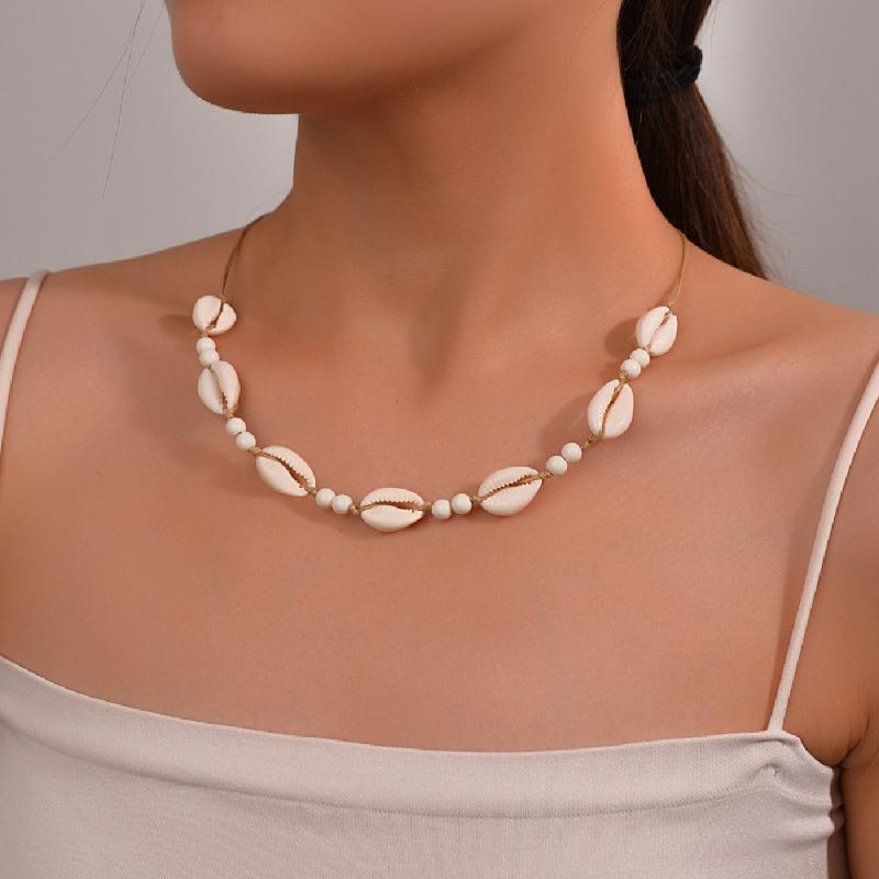 Bohemian Handmade Shell Beaded Necklace Adjustable Braided Neck Chain Woman Choker