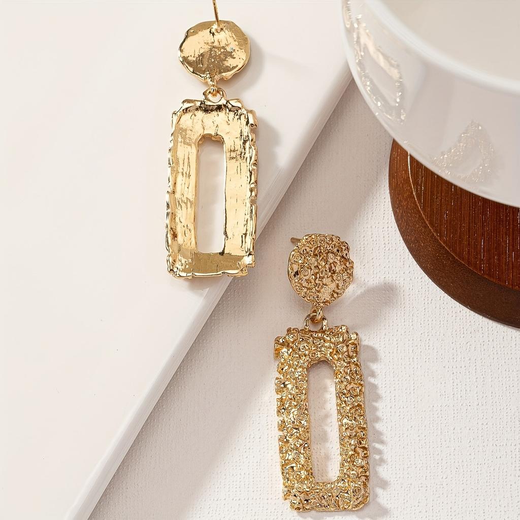 Medieval Zinc Alloy Square Relief Heavy Industry Earrings Retro Exaggerated, Geometric Court Style Earrings