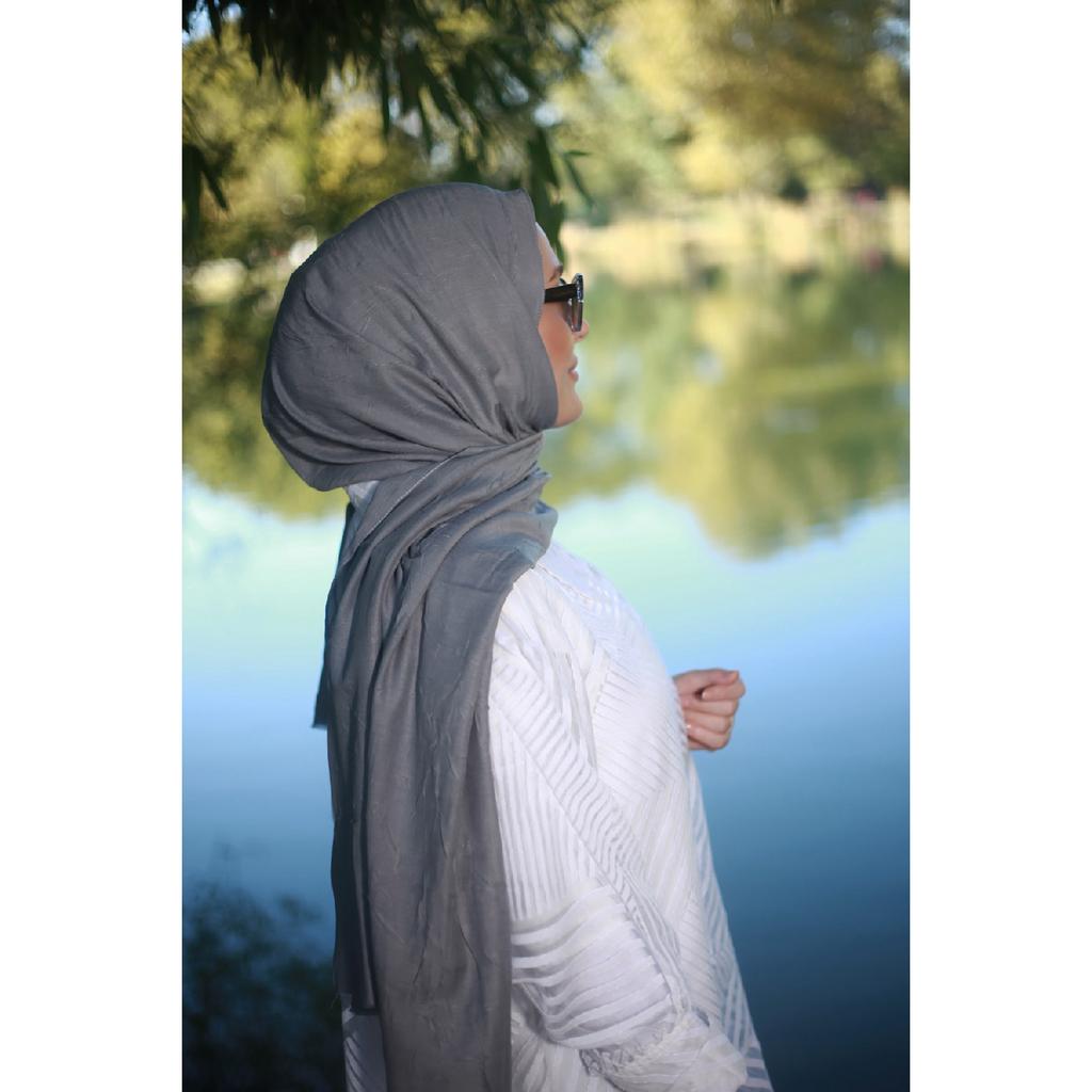 Hijab-Schal aus Bambus, Marineblau