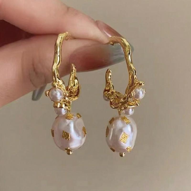 Franska Retro Lyx Imitationspärla Hängande Örhängen, Lämpliga för Kvinnors Eleganta Temperament, Semesterfest Smycken Gåvor