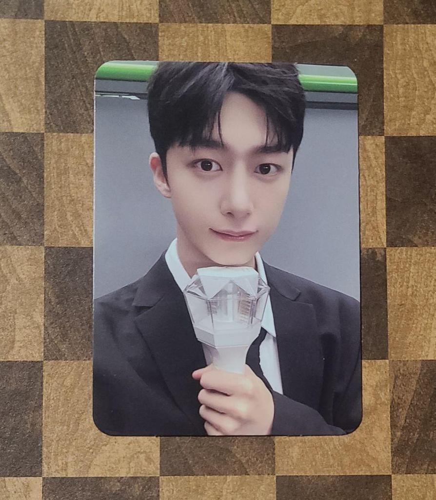 [USED] MONSTA X Hyungwon FC Venue Pickup Trading Card Anonymous Shipping Included