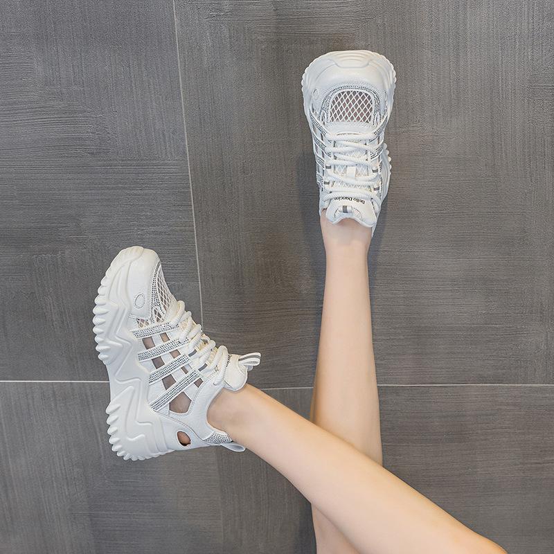 Thick-soled hollow dad shoes women's new versatile fashion breathable rhinestone mesh casual sports shoes in the summer of 2026
