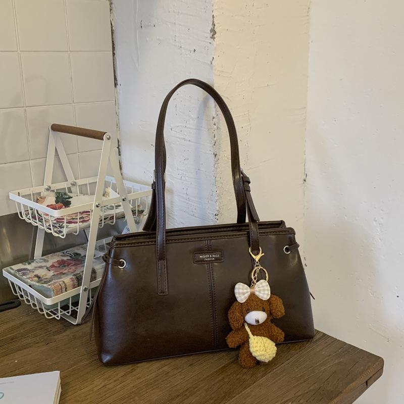 Einfache und Retro-Achseltasche, Damenmodische Hand-Schultertasche, Pendler-Achseltasche mit großem Fassungsvermögen