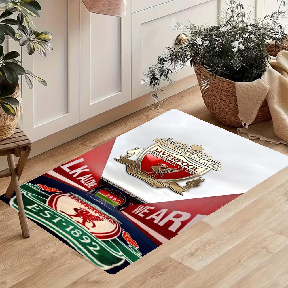 Liverpool Football Club Küchenfußmatte Rutschfest Waschbar Weicher Teppich Fußmatte Geeignet für Schlafzimmer Wohnzimmer Küche und Badezimmer Heimdekoration