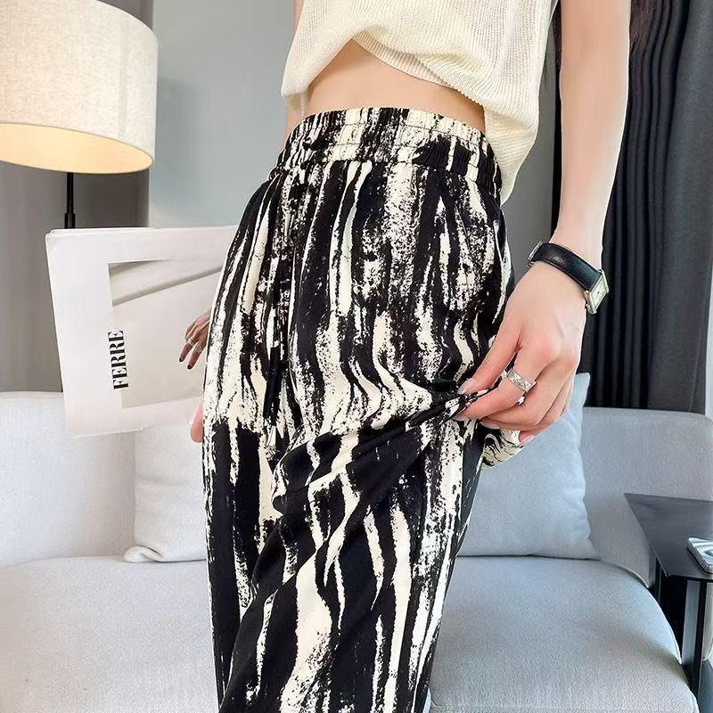 

Ice Silk Women s Slimming Anti-Mosquito Loose Straight-Leg Pants M 80-95 lbs
