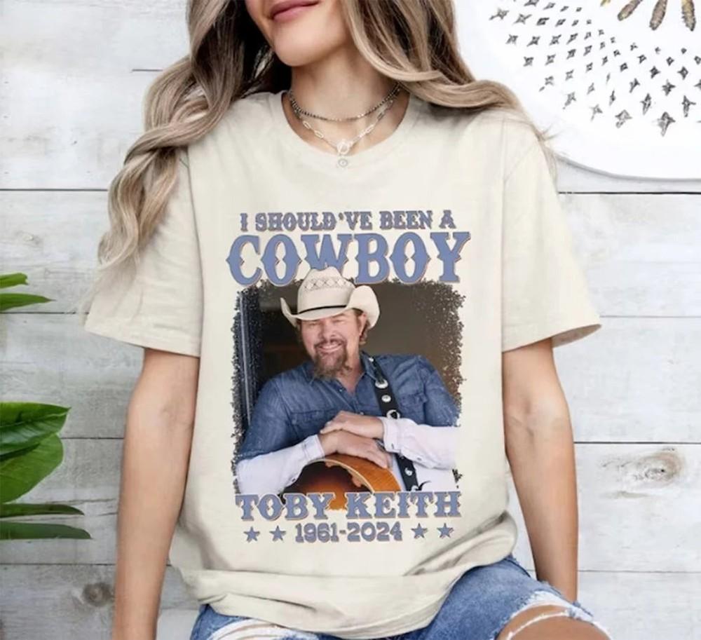 Toby Keith Tshirt Vintage Toby Keith 90S Shirt White Unisex FN048 Unisex T-Shirt M