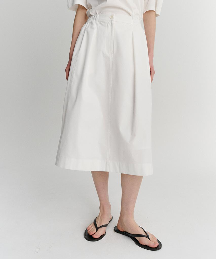 Ia Aron Tuck Volume Skirt (White)