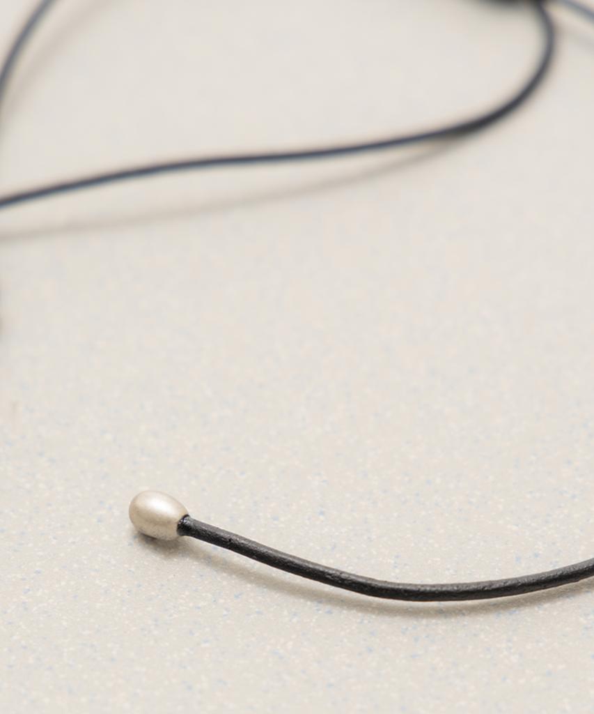 Towtow Archive Concha Necklace Black
