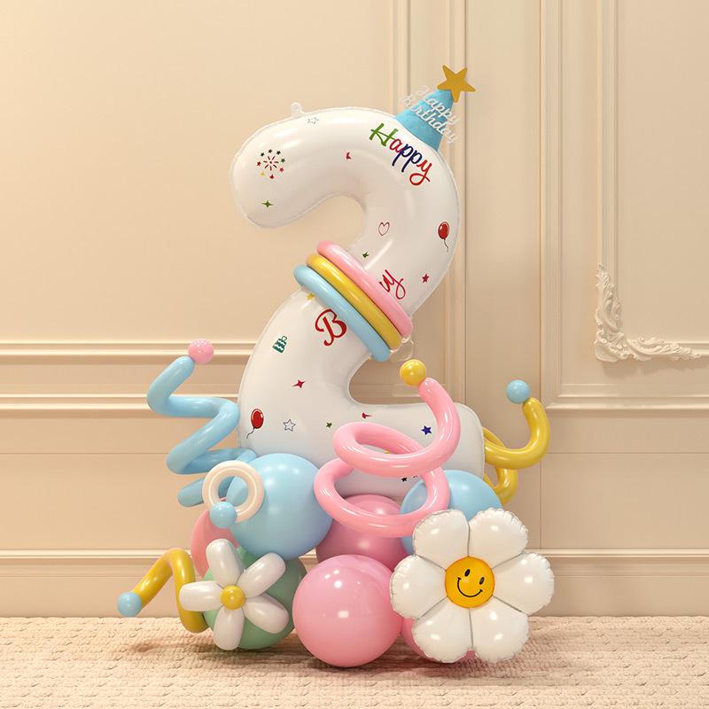 Accessori fotografici per il 3° compleanno del bambino: Palloncini e Decorazioni Numeriche