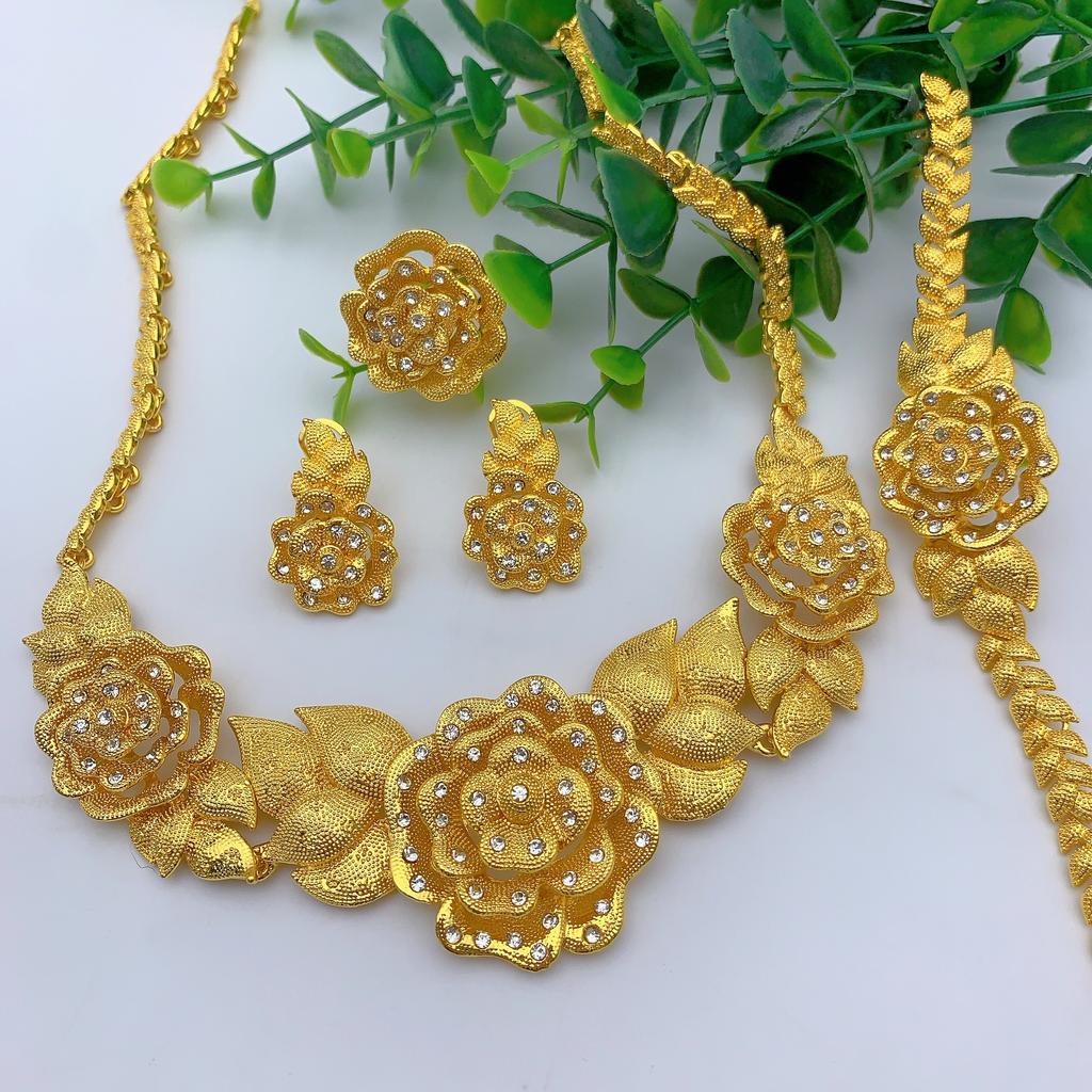 2026 Middle East Gold Wedding Jewelry Set Indian Bridal Necklace Ring Earrings Bracelet Four-piece Set