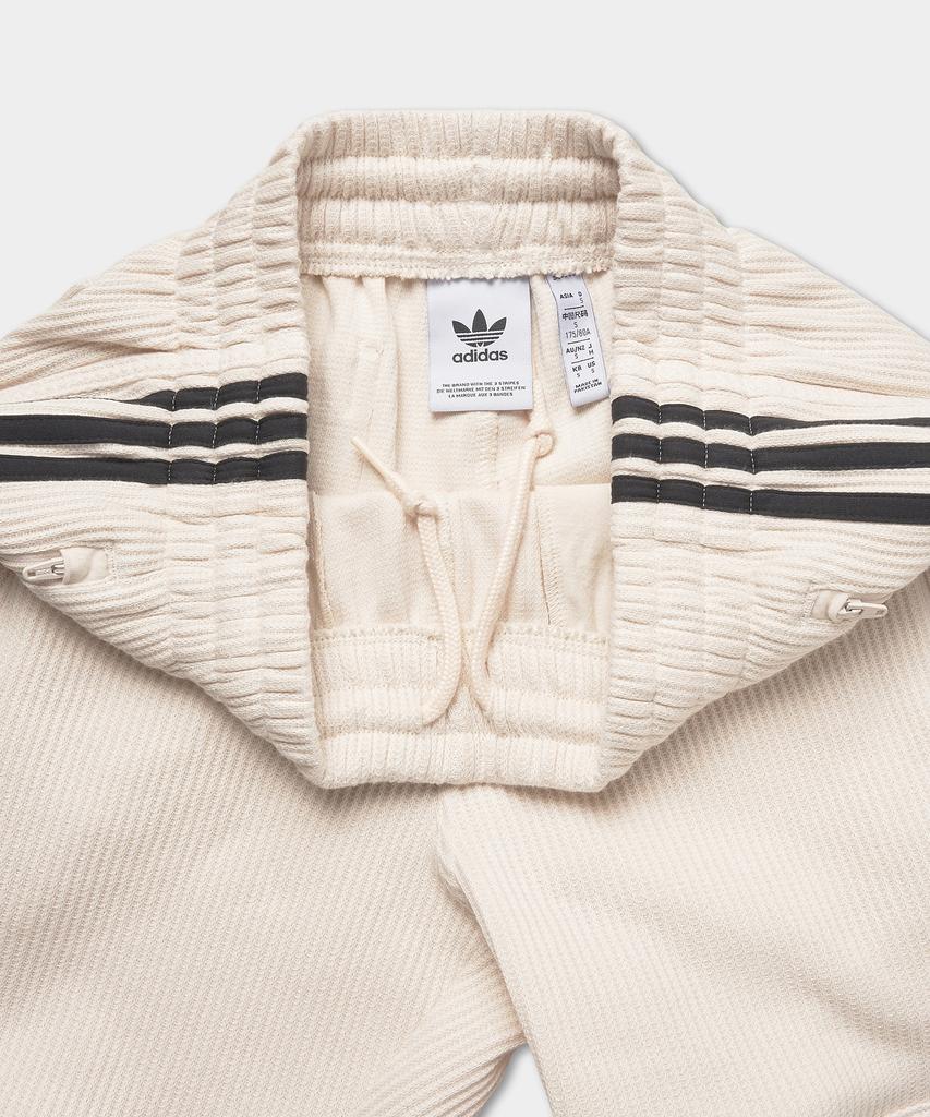 adidas Waffle Shorts - Wonder White / Jv9267