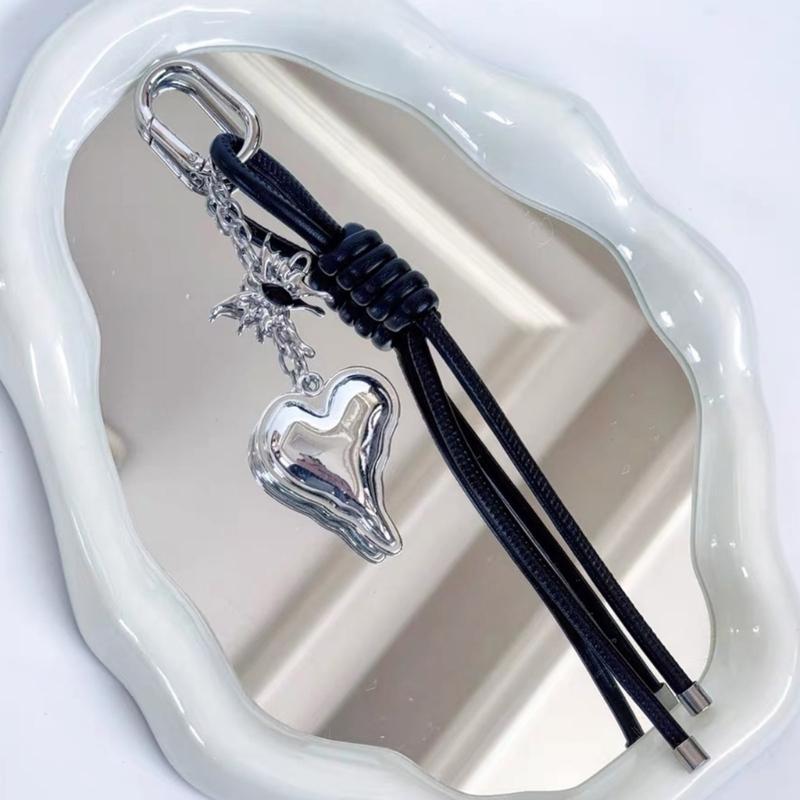 Handwoven Leather Heart Keychain Alloy Accent Hanging Decoration Jewellery Accessory for Keys Bags Gift Giving