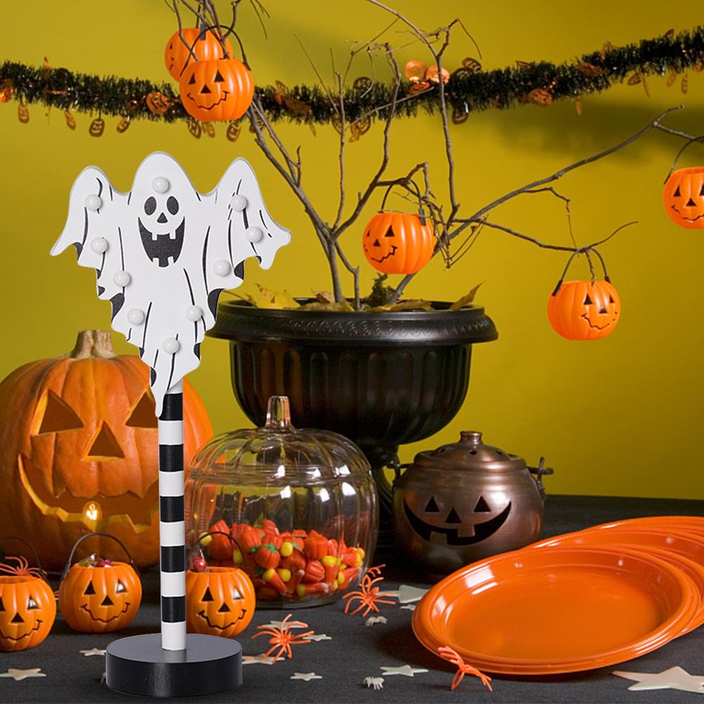 Lampă cu dovleac de Halloween Tema festivalului LED Fantomă Lilieci Funcționează cu baterii Lumină albă caldă din lemn pentru decorarea unei case bântuite de petrecere