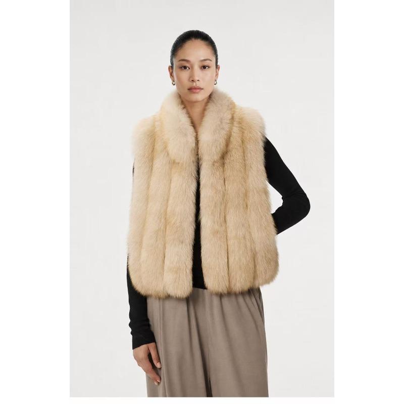 Autumn and winter fox fur jacket