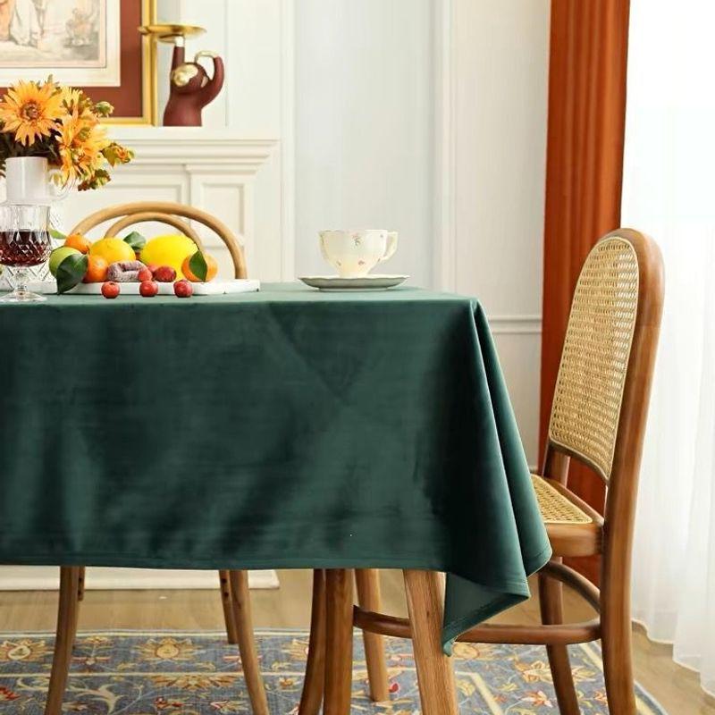 Elegante Fluwelen Tafelkleed voor Eet-, Koffie- of Vergadertafels