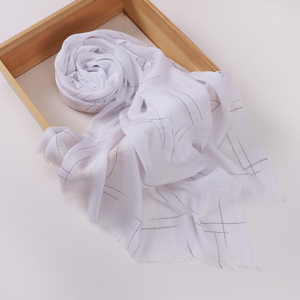 High Quality Lattice Cotton Hijab Pashmina Shawl With Tassel Light Weight Plain Scarf Hijab Muslim Women Shawl Big Size
