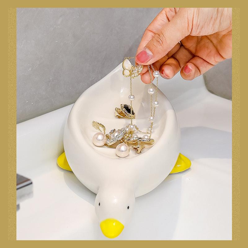 Little Yellow Duck Soap Box Cartoon Drain Soap Holder Household Creative Soap Container Bathroom Jewelry Storage Gadgets Toilet Shelf
