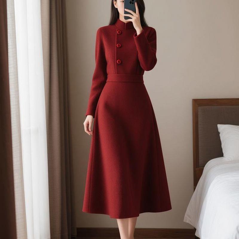 Elegant Autumn/Winter Retro Dress: Waist-Cinching, Mid-Length, Stylish for Ladies  Commuting. L (recommended 110-120 jin)