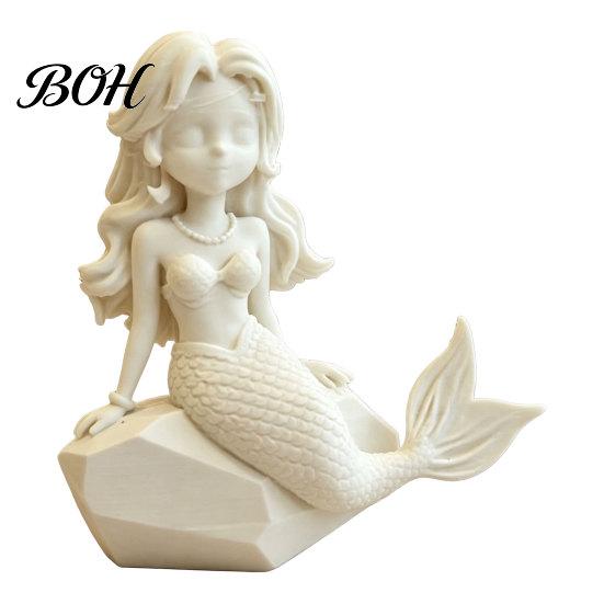 Cartoon Mermaid Figurine 3D Printed Action Figure, Dark Gothic Style with Matte Black Finish, Movable Joints Wavy Hair Design & Wide Rock Base, Decor